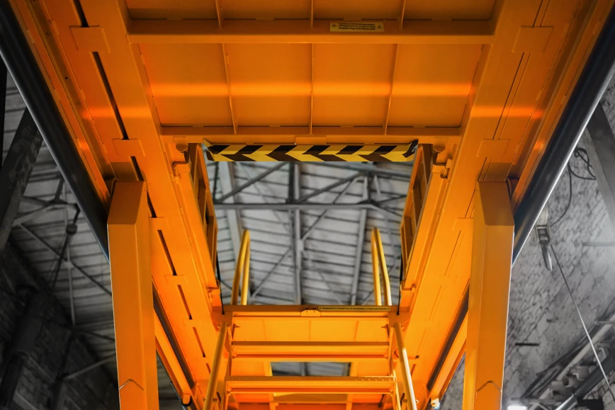 PODEMLIFT® XN-4000 | Высота подъема 2,7 м | Размер платформы 1,9*9,2 Фото